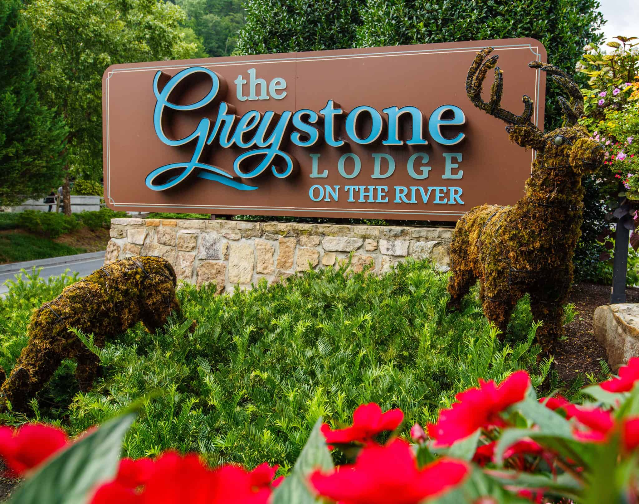 Greystone Lodge on the River