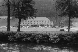historical photo of greystone lodge